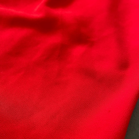 Red Sleeveless Blouse, Small - Picture 4 of 7